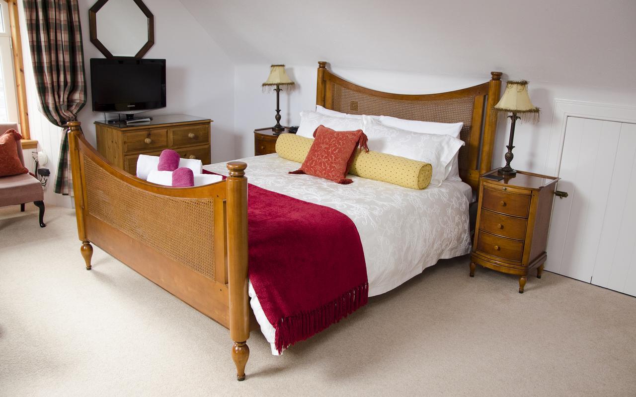 Rossmor Bed & Breakfast Grantown-on-Spey エクステリア 写真