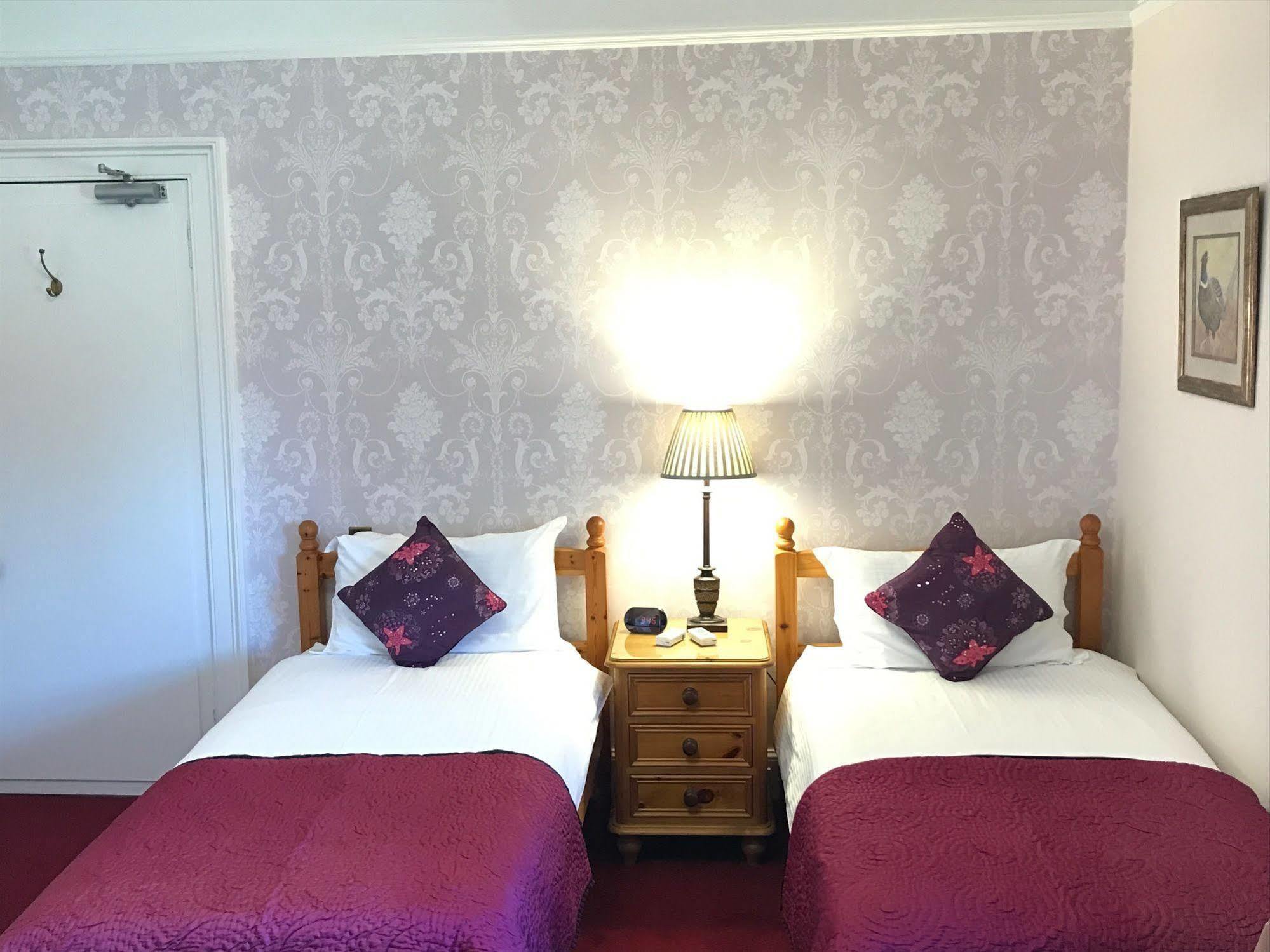 Rossmor Bed & Breakfast Grantown-on-Spey エクステリア 写真