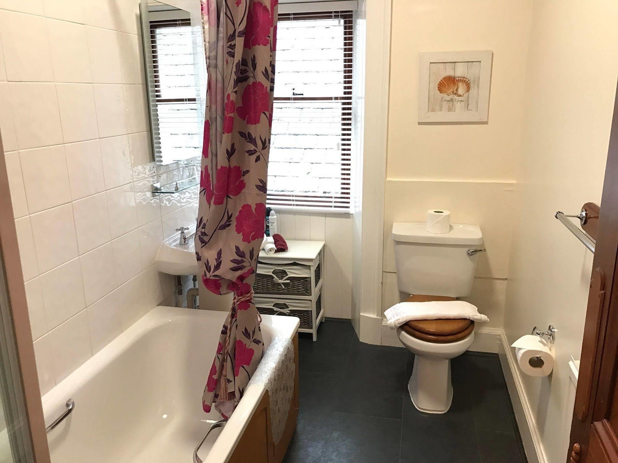Rossmor Bed & Breakfast Grantown-on-Spey エクステリア 写真