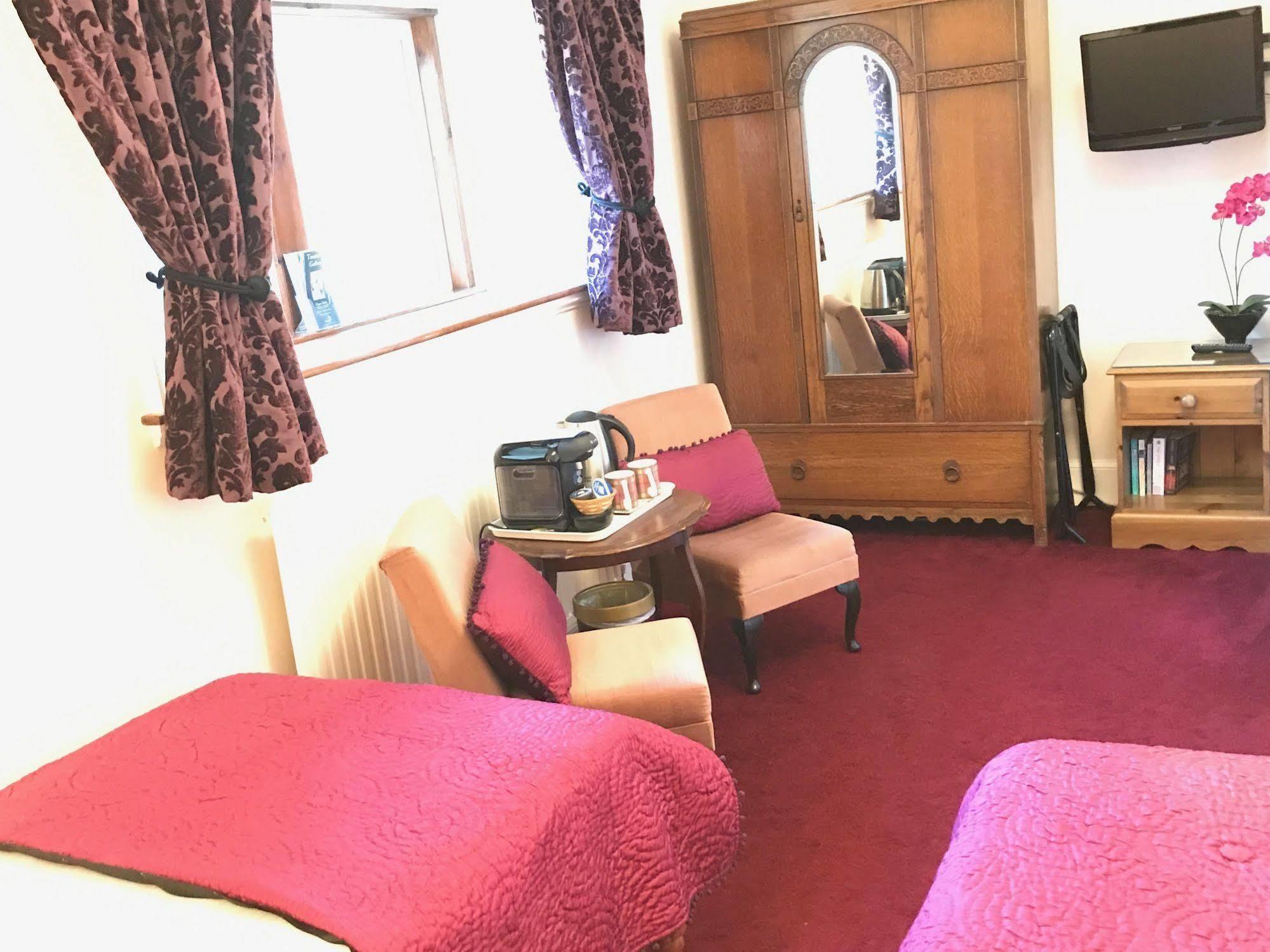 Rossmor Bed & Breakfast Grantown-on-Spey エクステリア 写真