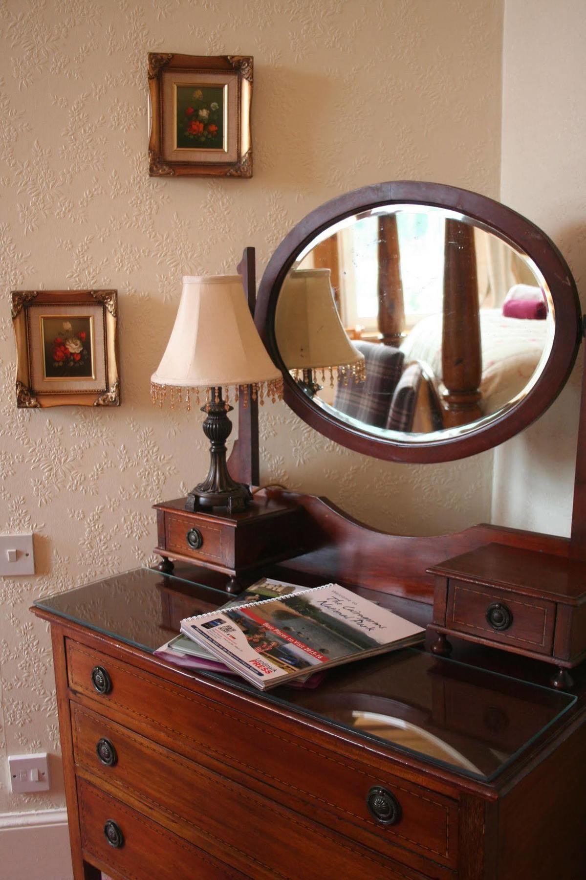 Rossmor Bed & Breakfast Grantown-on-Spey エクステリア 写真